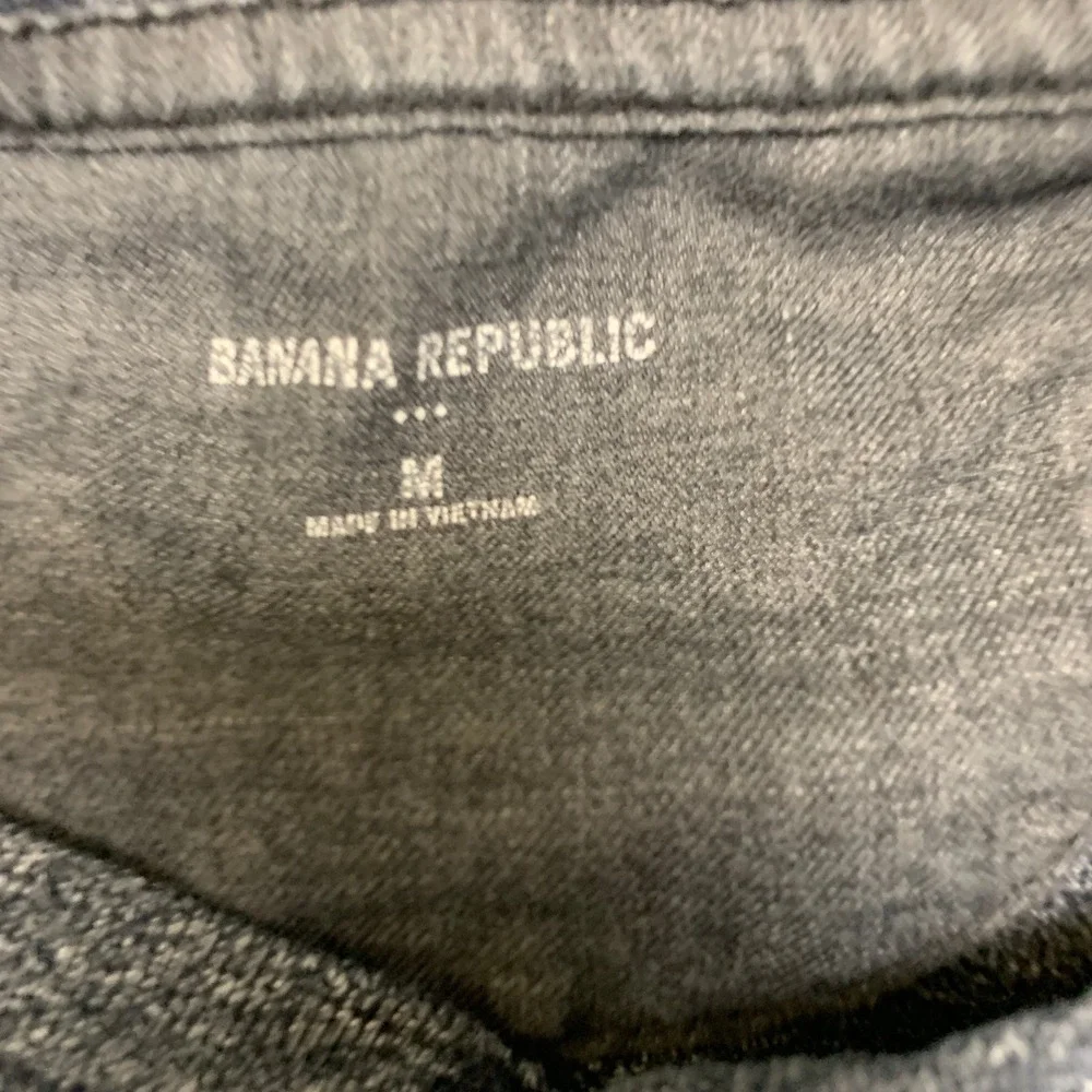 Banana Republic Henley Shirt Mens Medium Heather Gray Long Sleeve Casual Wear